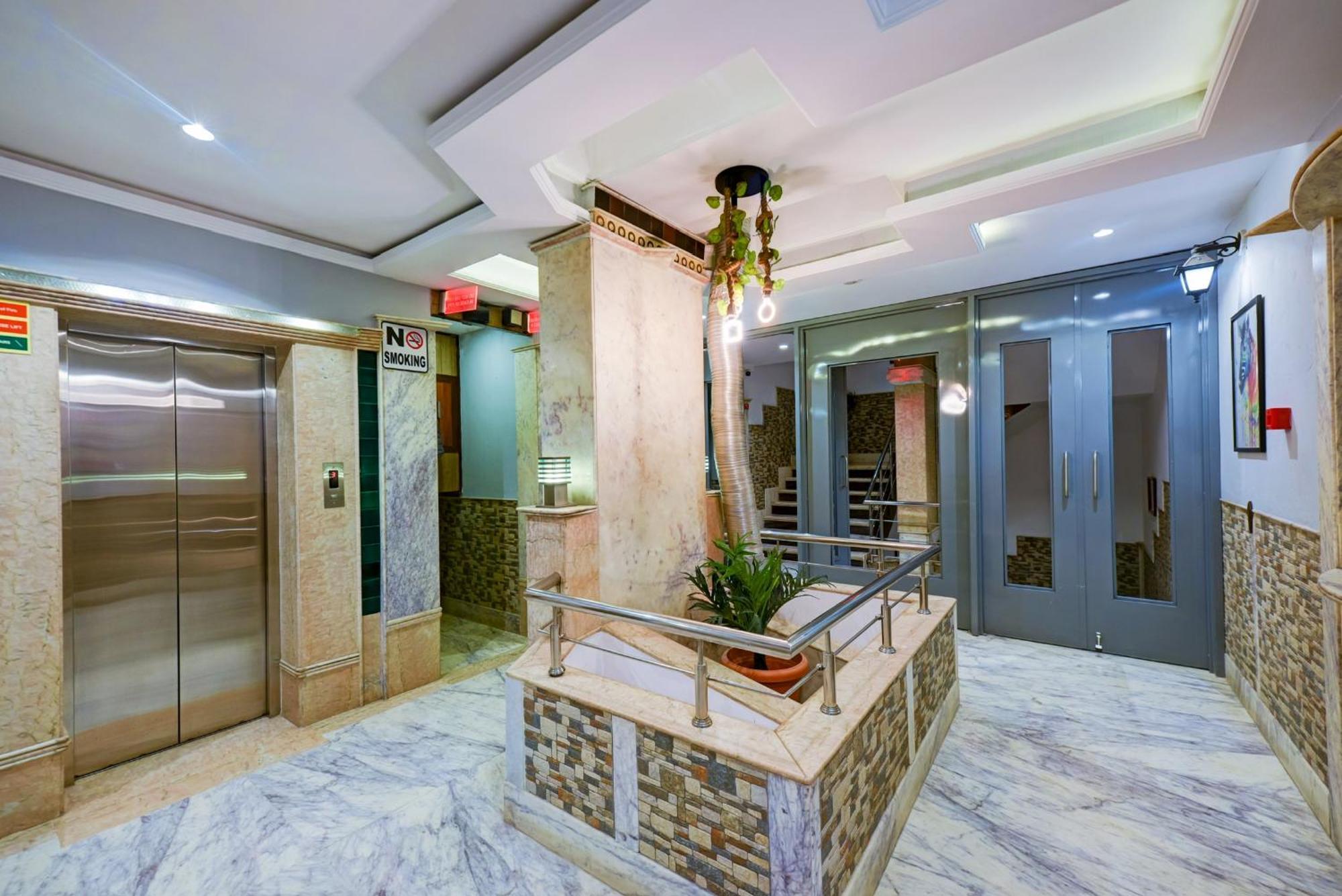 The Natraj Yes Please -New Delhi Nova Deli Exterior foto